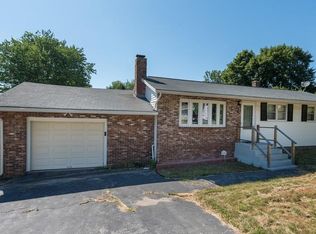 101 Blackstone St, Blackstone, MA 01504