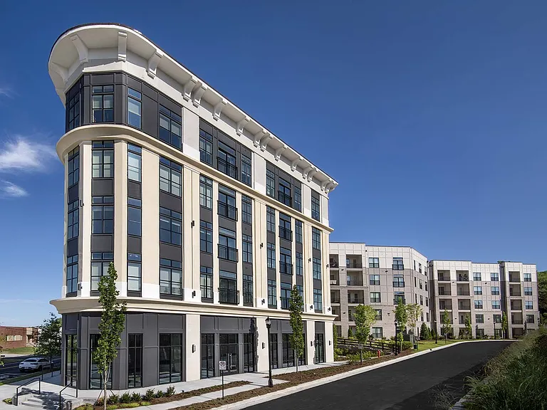 Chamblee City Heights Apartments — Photo 38