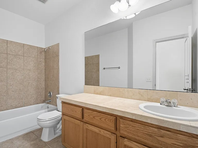 117 Hornsby Trl — Photo 24