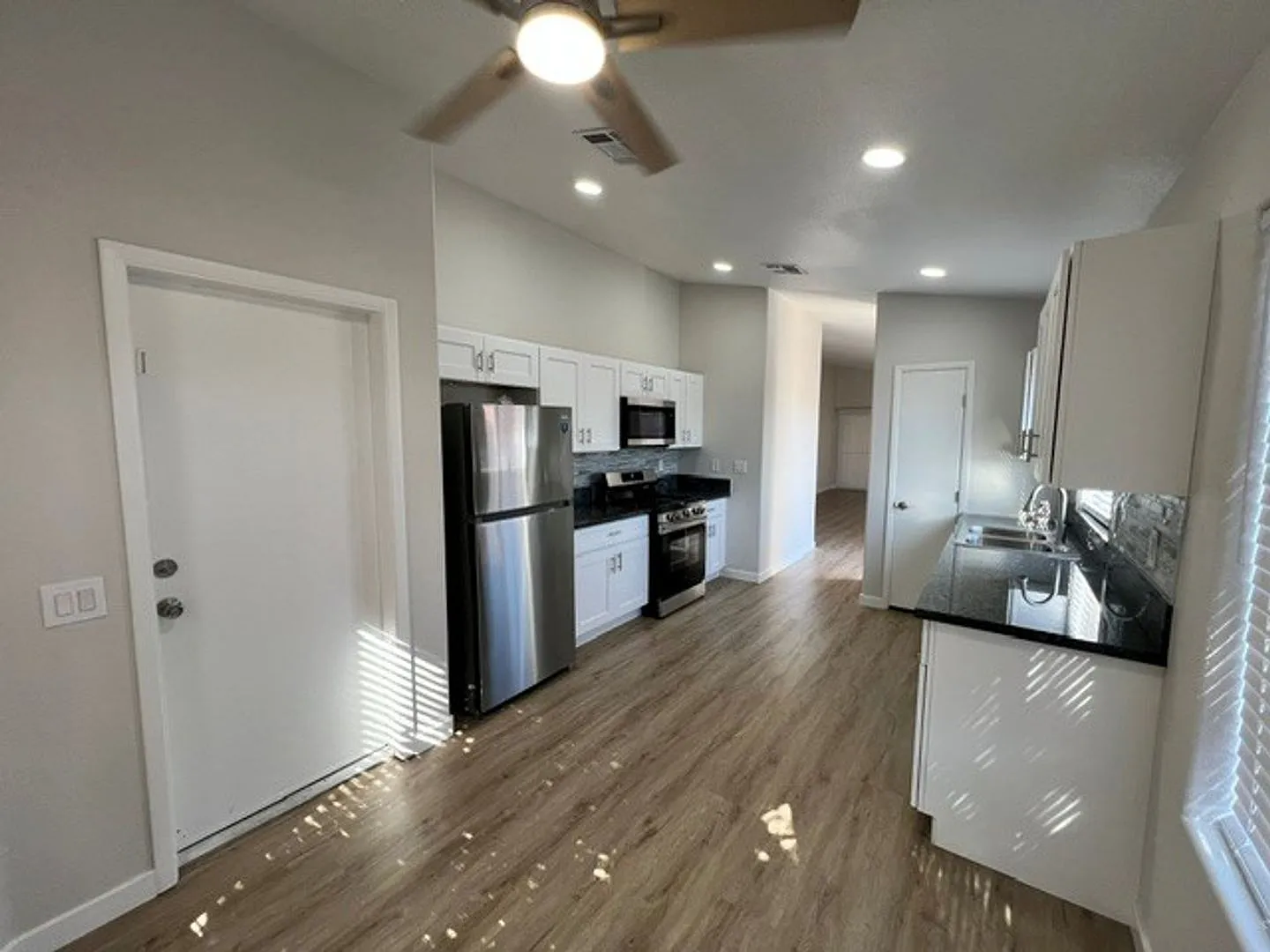 7800 Seychelles Court, Las Vegas, NV 89129 — Photo 3