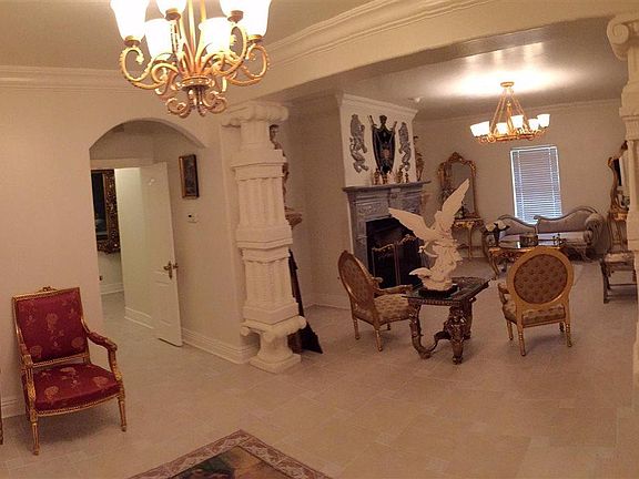 2nd image of 111 Blackburn Dr
