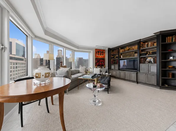 150 West 56th Street image 1 of 9