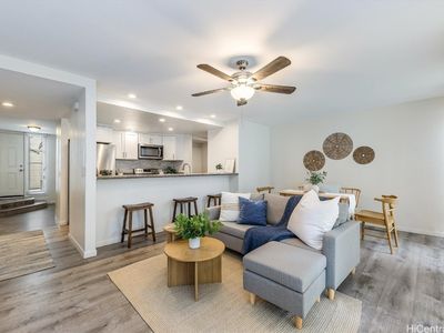 98-360 Koauka Loop APT 240, Aiea, HI, 96701