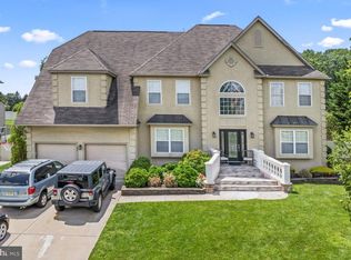 146 White Cedar Dr, Sicklerville, NJ 08081