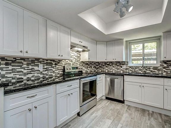 5th image of 5005 Georgi Ln APT 139