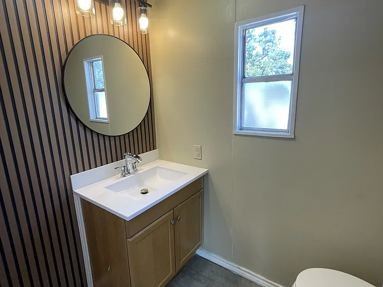 2715 Woodlawn Blvd — Photo 22