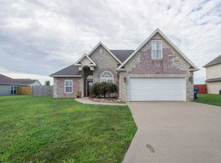 914 Larson St, Carl Junction, MO 64834