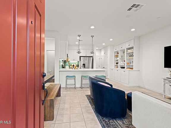 5th image of 230 Farmhouse Dr #3