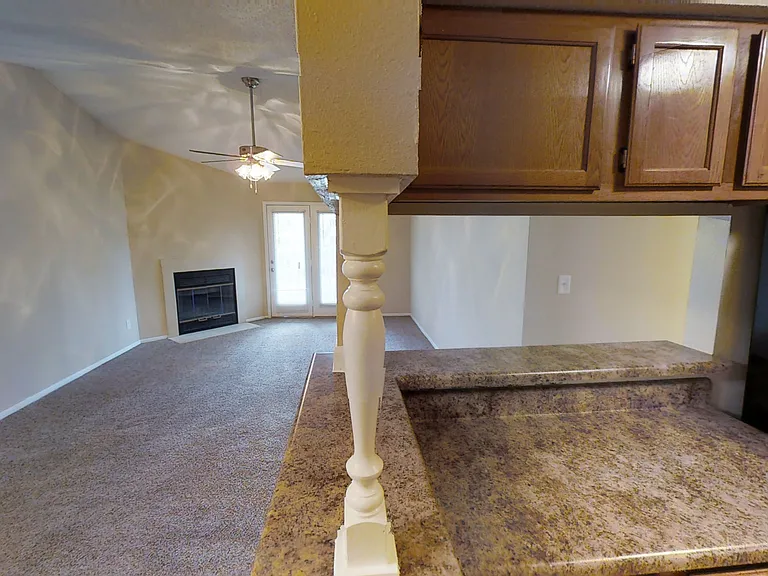 Lakestone — Photo 23