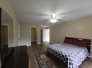 2708 Ridgefield Ct #MB, Helmetta, NJ 08828