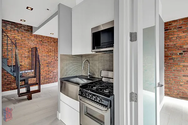 Rented by Centennial Properties NY | media 10