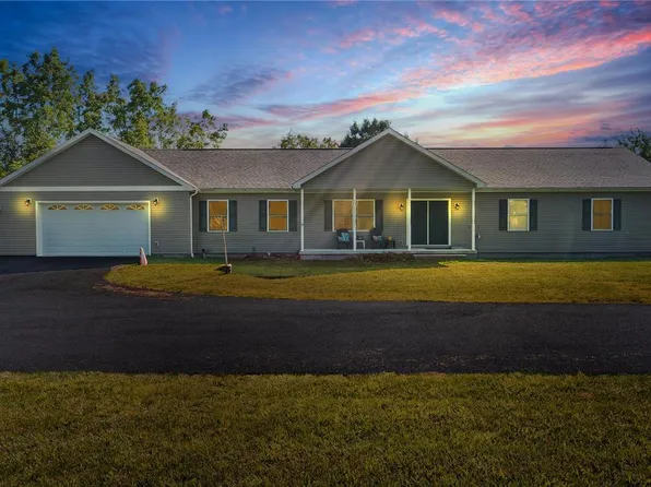 1103 Bushkill Center Rd, Nazareth, PA 18064