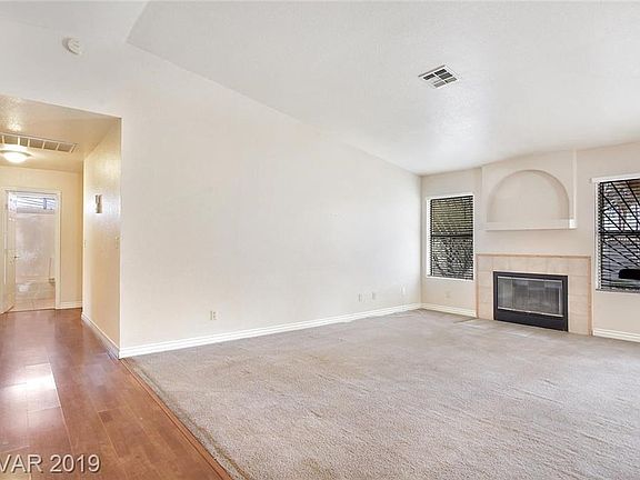3rd image of 4525 E Philadelphia Ave