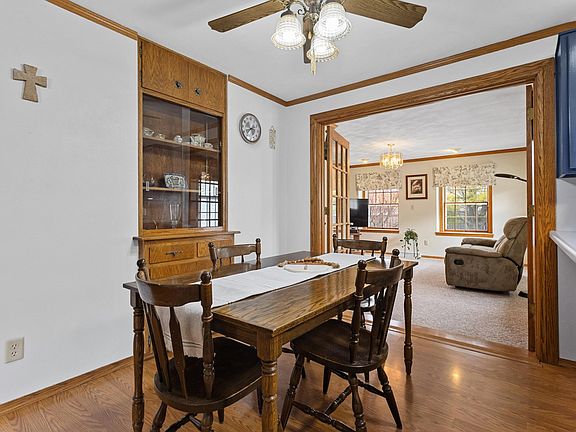 4th image of 416 S Joseph St