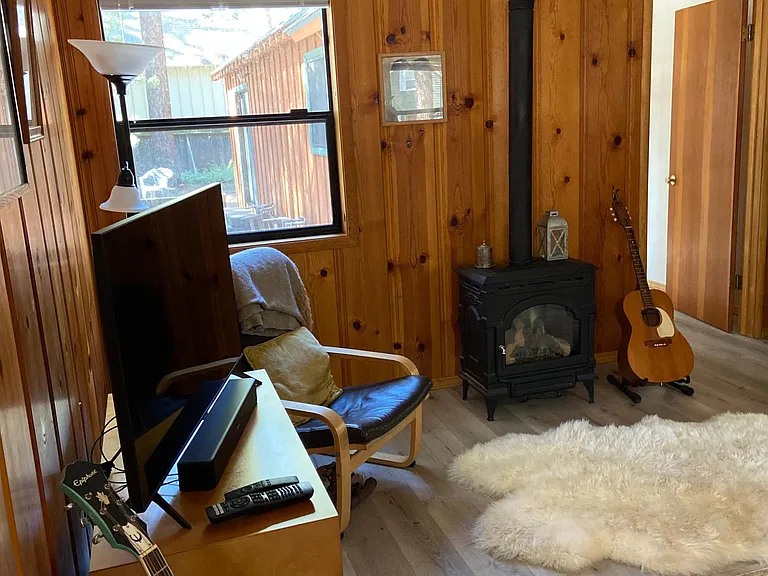 Front room area.