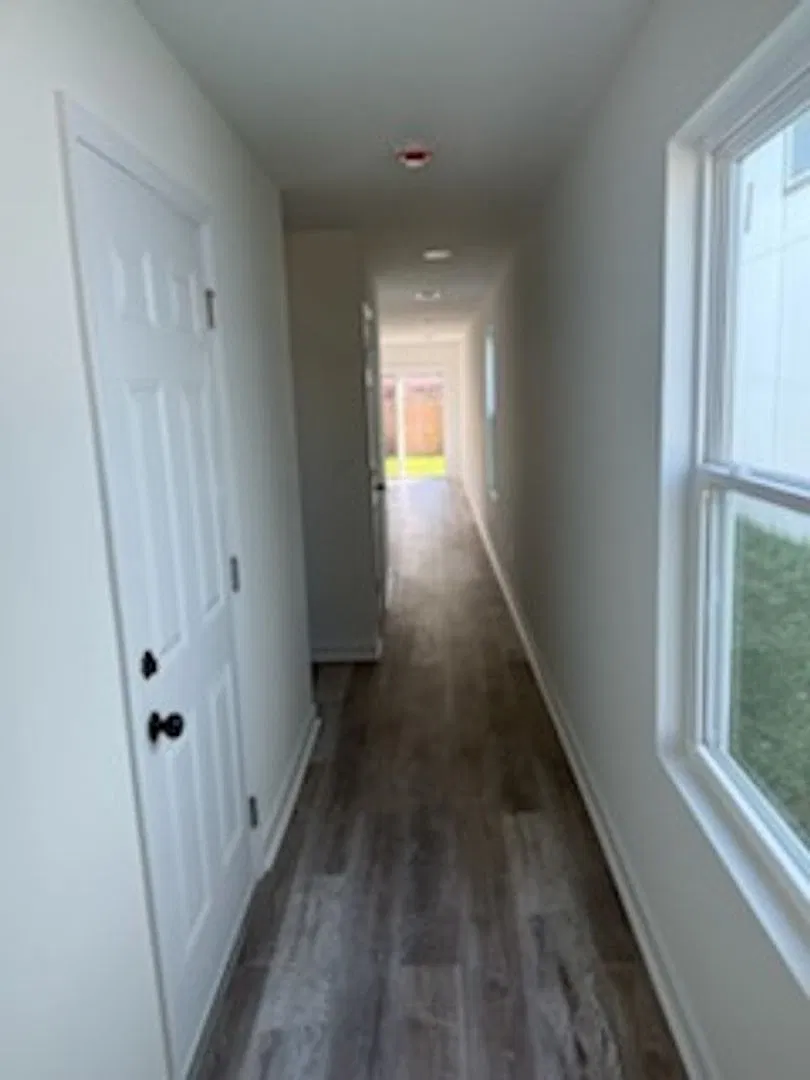 3-Bedroom, 2.5 Bath Single Family for Rent in Jacksonville, FL | Attached Garage & Modern Kitchen — Photo 2