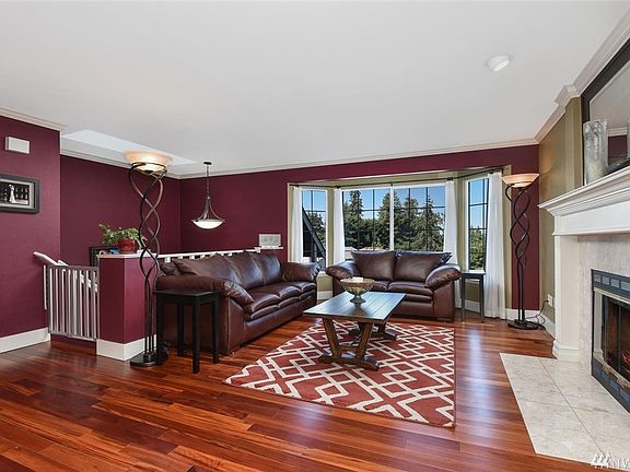 5th image of 3705 169th St SW