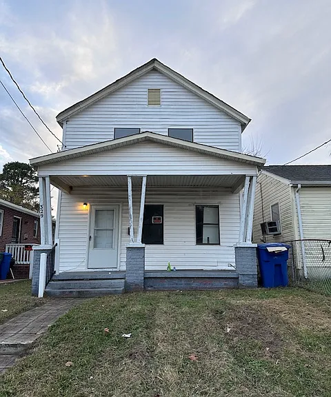 329 Maple Ave — Photo 1