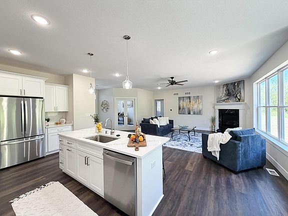 5th image of 4801 Piper LANE