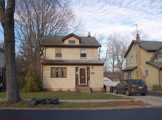 1144 Julia St, Teaneck, NJ 07666