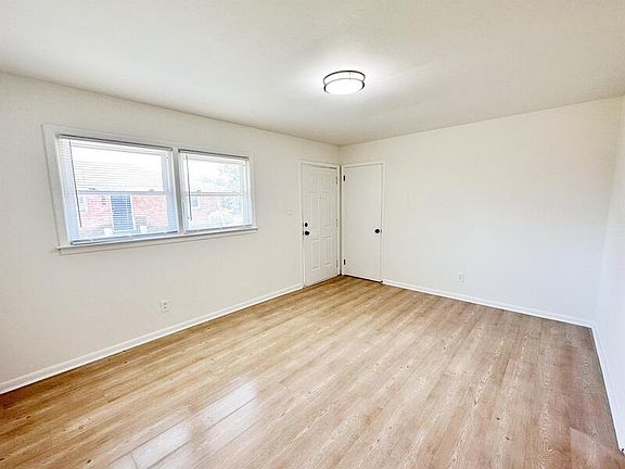 3rd image of 815 Dana Pl #A