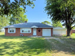 1502 E Olympian Rd, Urbana, IL 61802