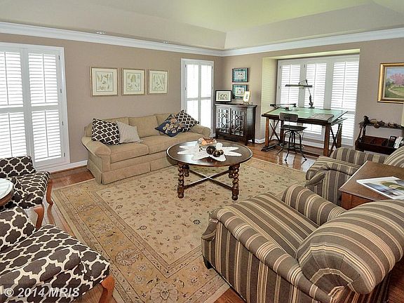 2nd image of 3282 Willow Glen Dr