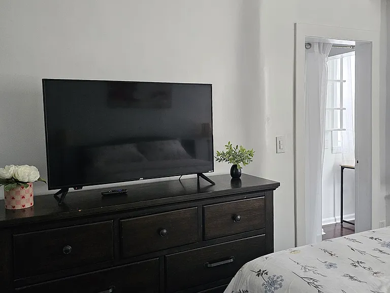 193 Wallington Ave #2 — Photo 2