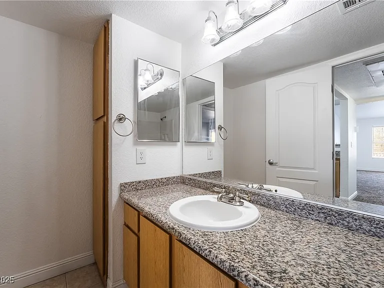 5055 W Hacienda Ave #2127 — Photo 19