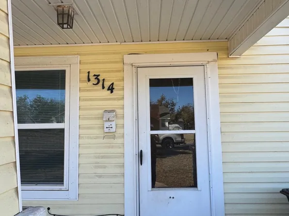 1314 N Market Ave, Shawnee, OK 74801