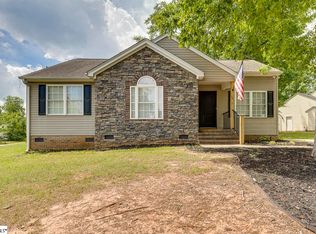 101 Merganser Ct, Liberty, SC 29657