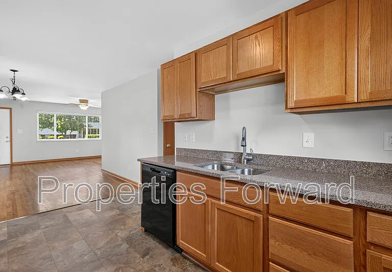 3127 Thomas Ave — Photo 16