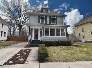 519 Palace St, Aurora, IL