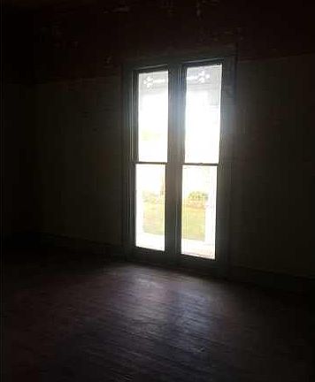 2nd image of 1842 25th Ave