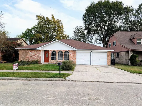 3247 Bolton Gardens Dr, Houston, TX 77066