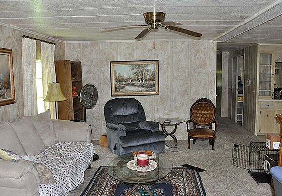 5th image of 1926 Lahinch Ct
