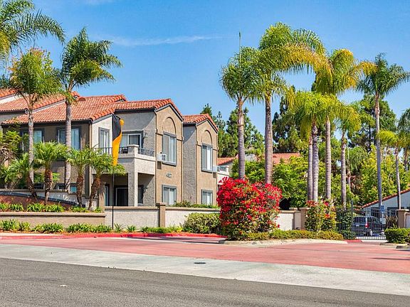 2nd image of 4302 Casanna Way #903