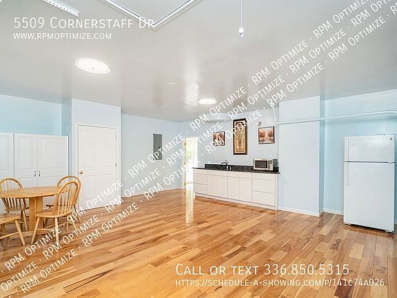 5th image of 5509 Cornerstaff Dr
