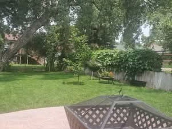 3rd image of 1014 De La Vista Pl