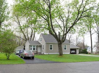 3532 Orchard Ave, Hubbard, OH 44425