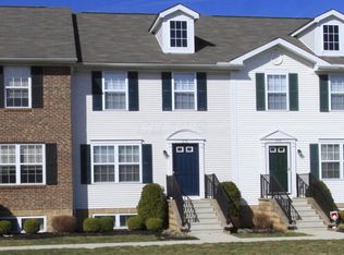 1116 Kinneton, Columbus, OH 43228