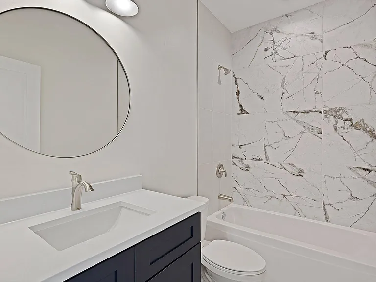 4224 S Langley Ave #2 — Photo 17