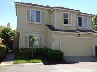 9374 Laguna Pointe Way, Elk Grove, CA 95758