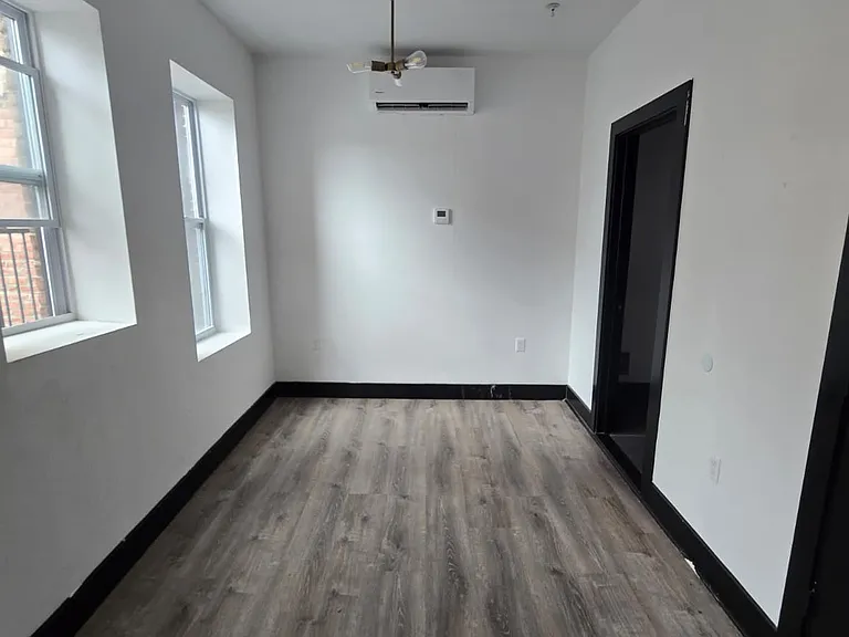 10 Thomas St #3E — Photo 3