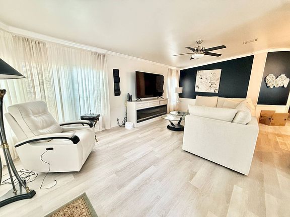 5th image of 1313 Calle Del Sol Cir