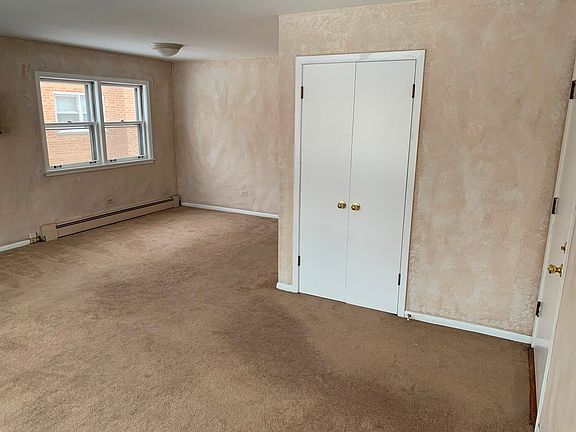 5th image of 8311 W Summerdale Ave #1