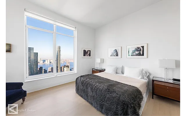 Sold by Douglas Elliman | media 23