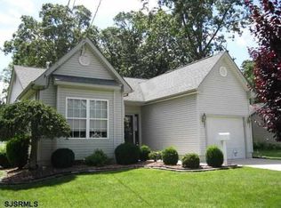 420 Bernshouse Ave, Hammonton, NJ 08037