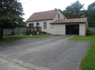 212 Jessie St, Two Rivers, WI 54241