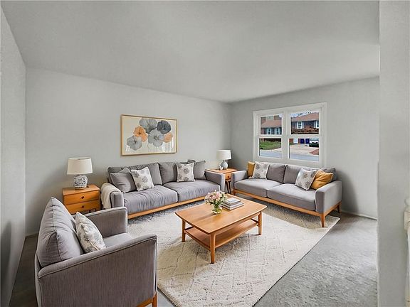2nd image of 53 Florentina St